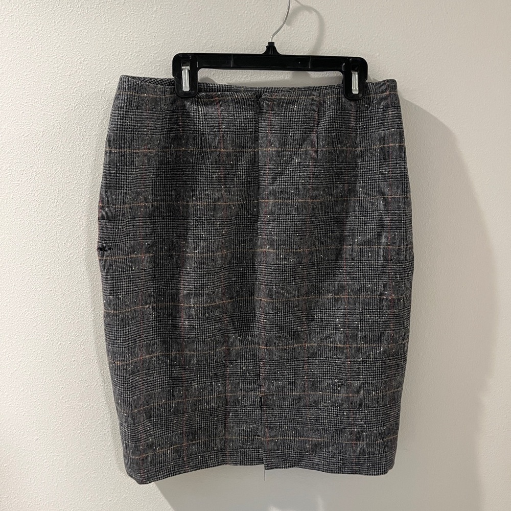 Vintage Burberry‎ Size 8 Glen Check Plaid Pencil Straight Suit Skirt in Gray - Picture 7 of 7